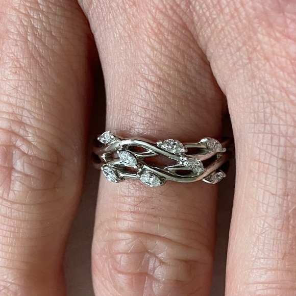 Platinum Blooming Willow Diamond Ring - Picture 2 of 5